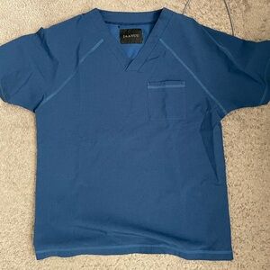 Men’s Navy scrubs